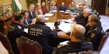 Rota refuerza la seguridad de cara a la Navidad, Cabalgata y concentración de motos