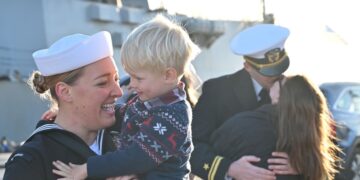 El USS Bulkeley regresa a Rota tras su patrulla de más de cinco meses