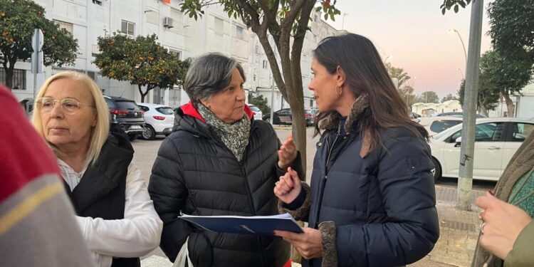 Visita del Partido Popular a la barriada San Antonio de Rota