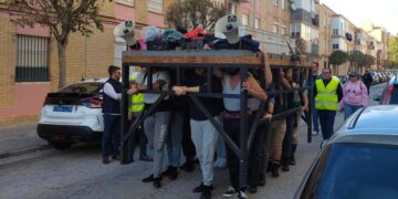 Rota celebra el XV Ensayo Solidario de la Hermandad del Santo Entierro