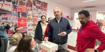 El alcalde de Rota, Javier Ruiz Arana, pierde el Congreso del PSOE de Cádiz