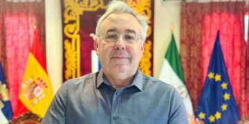 Pepe Mellado celebra el respaldo unánime a las mejoras en la depuradora de Chipiona