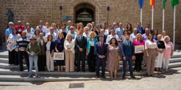 Rota rinde homenaje a sus empleados públicos en el Día de Santa Rita