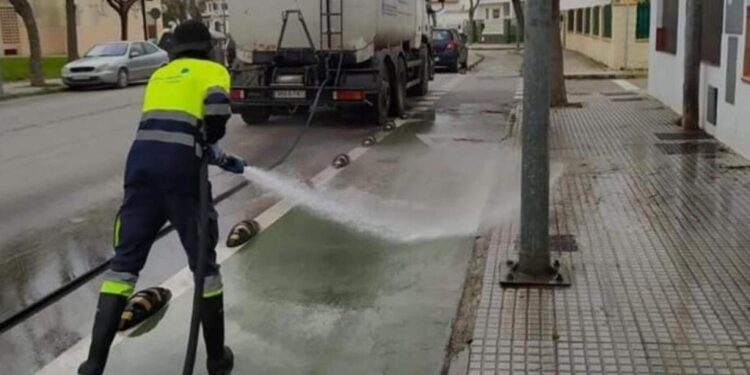 Trabajo de limpieza en Chipiona