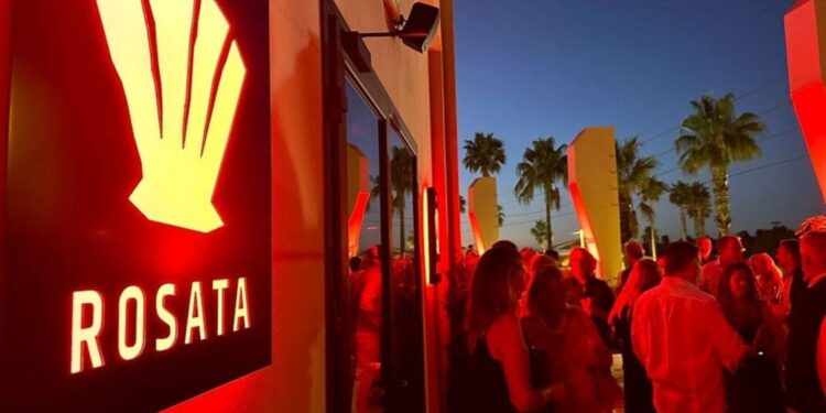 Discoteca Rosata en Costa Ballena