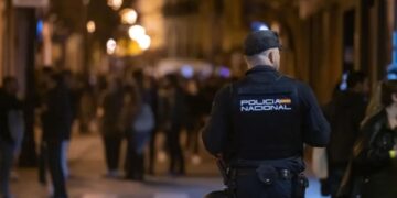 Pelea a la salida de una discoteca en Rota acaba con dos joven hospitalizado