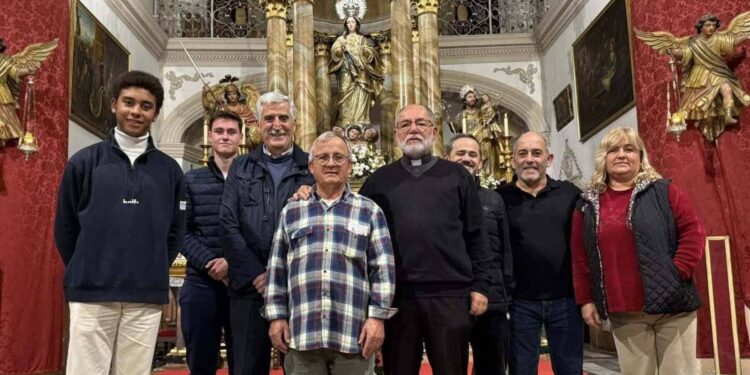 La Hermandad del Cautivo registra la solicitud y el alcalde Aparcero la elevará al próximo pleno