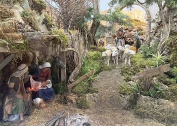 Chipiona continúa su arranque navideño con la inauguración del Belén Municipal