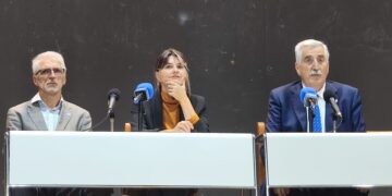 María Belón y Enrique Álvarez comparten en Chipiona su experiencia sobre el tsunami del Índico